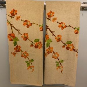 St. Mary’s vintage bath towels, set of two.